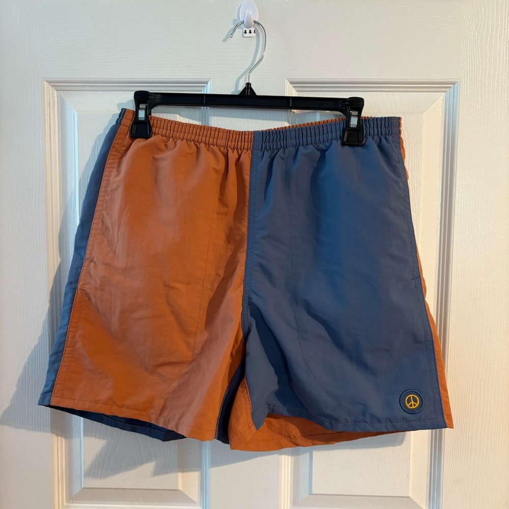 Patagonia Men’s Baggies Two-Tone Orange and Blue Shorts NWT Sz Small